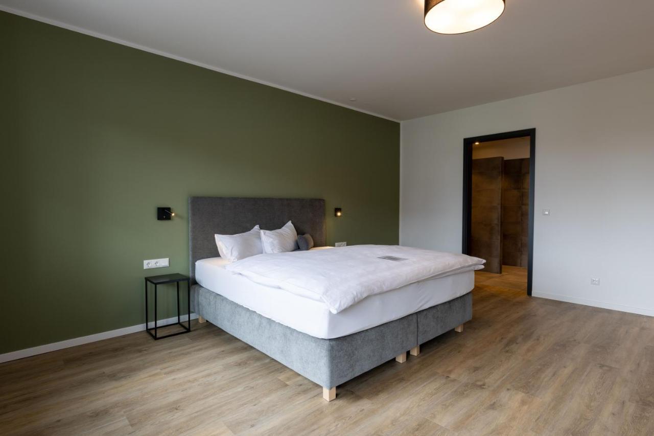 Hotel Baumann Otterfing Exterior foto